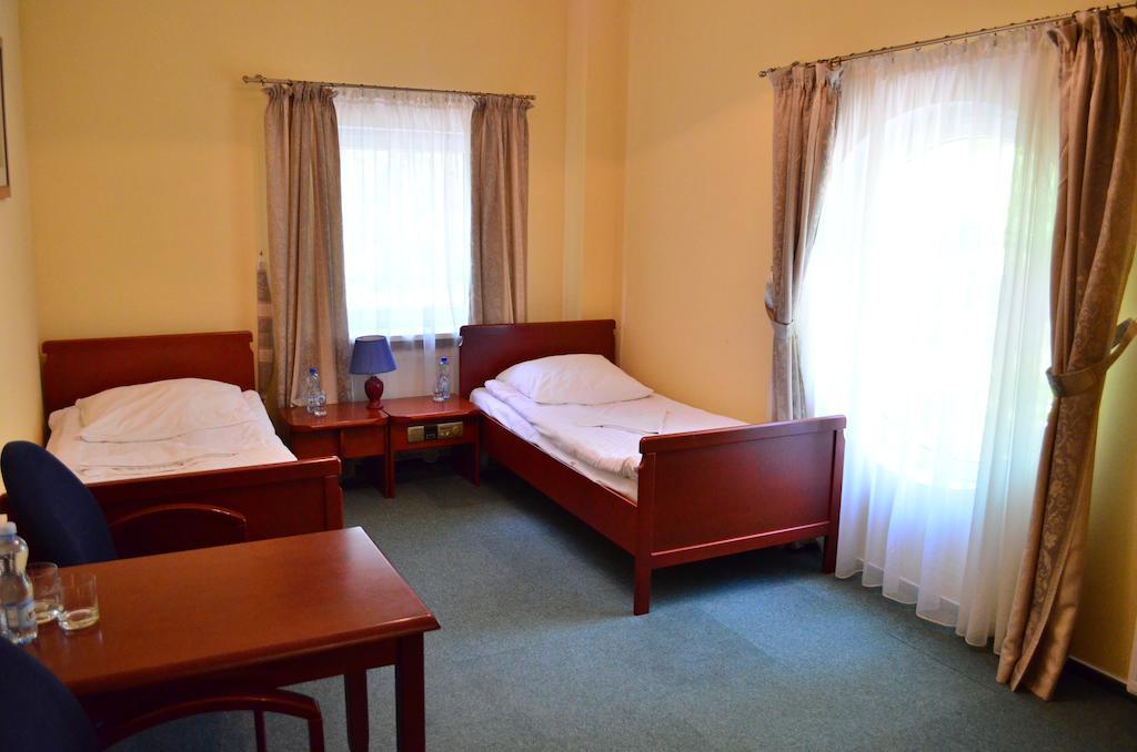 Hotel Mikorzyn Ślesin Pokoj fotografie