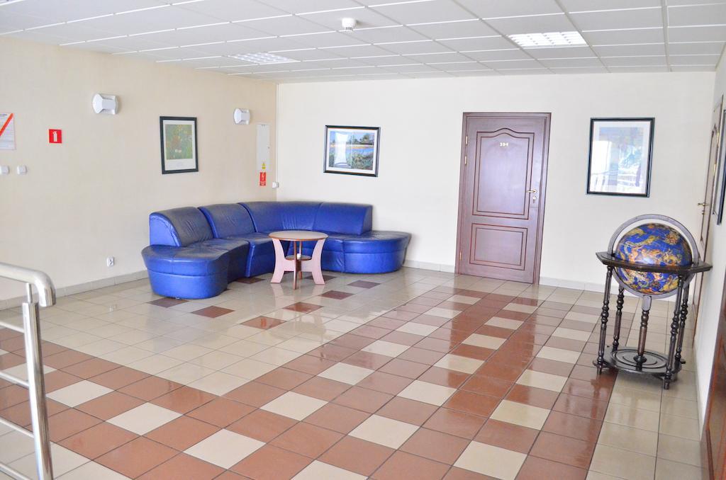 Hotel Mikorzyn Ślesin Exteriér fotografie